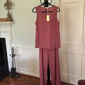 V Neck Knit Burgundy Loungewear Set 2 Piece Long Pant Size Large New With Tags